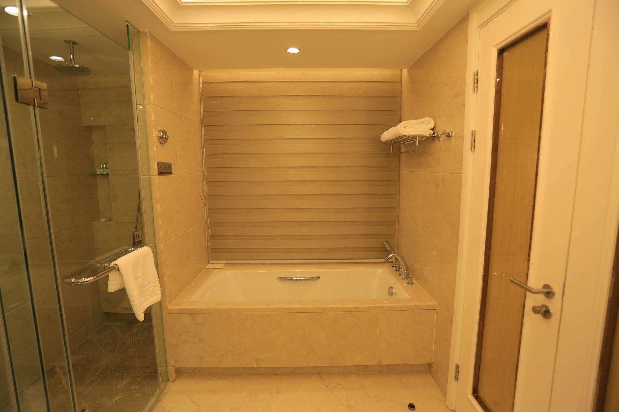 Baoji Jianguo Hotel Exterior foto